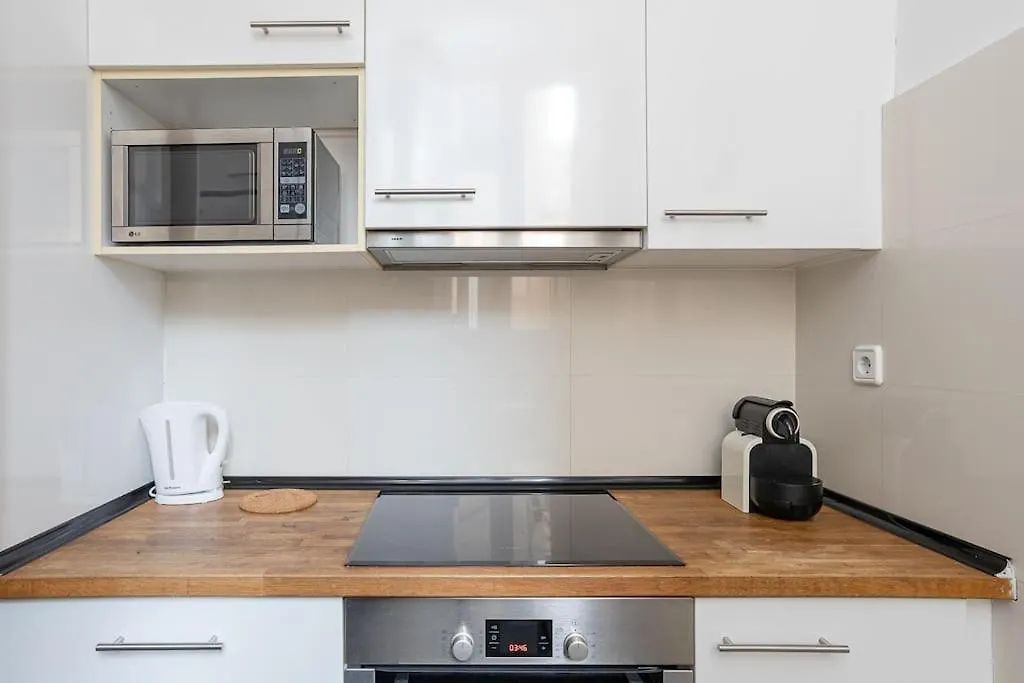 Canela Homes Barcelona Rambla Cat 0*,  Hiszpania